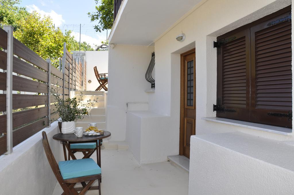 Ava Apartment