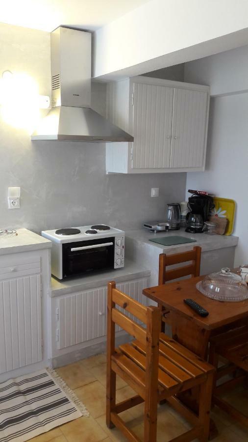 Ava Apartment Agios Gordios (Corfu)