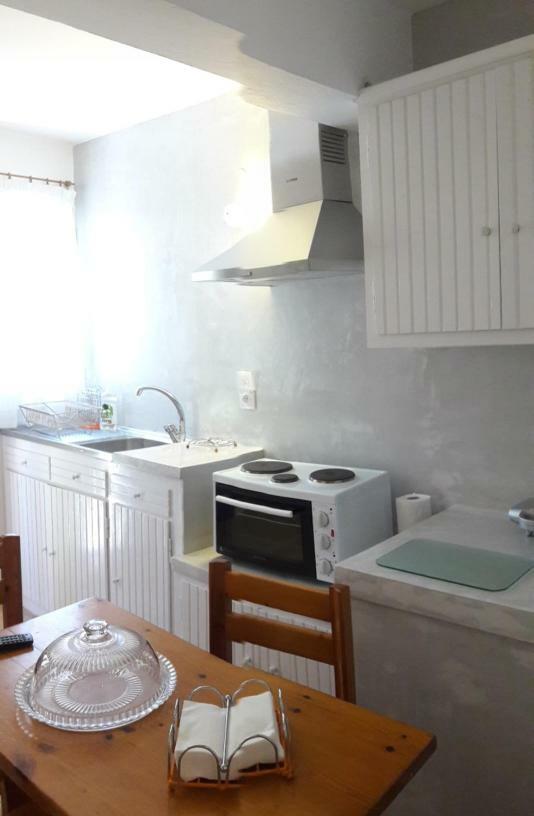 Ava Apartment
